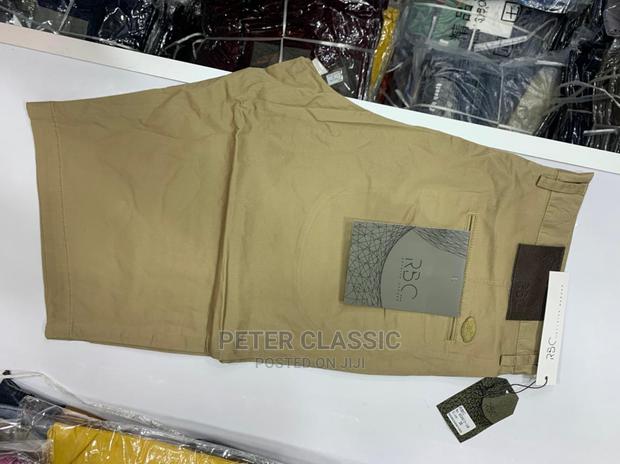 Khaki Shorts - thumbnail 4