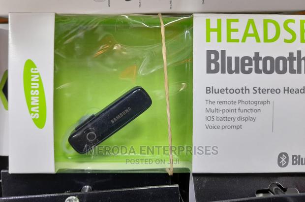 Samsung Headset - thumbnail 3