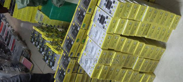 Awei Wireless Earbuds With Charging Case. - thumbnail 2