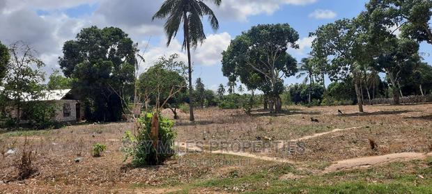 2 Acres on Sale Majengo Mtwapa - thumbnail 2