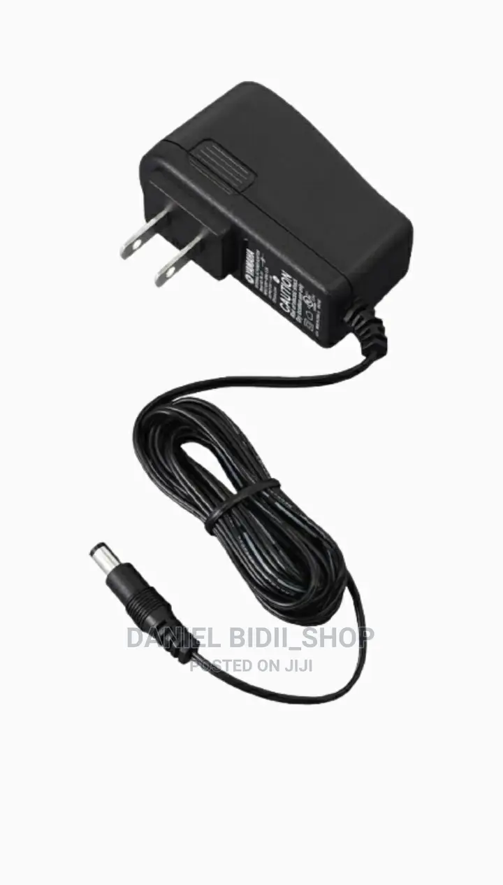 Original Yamaha AC Adapter PA-300C