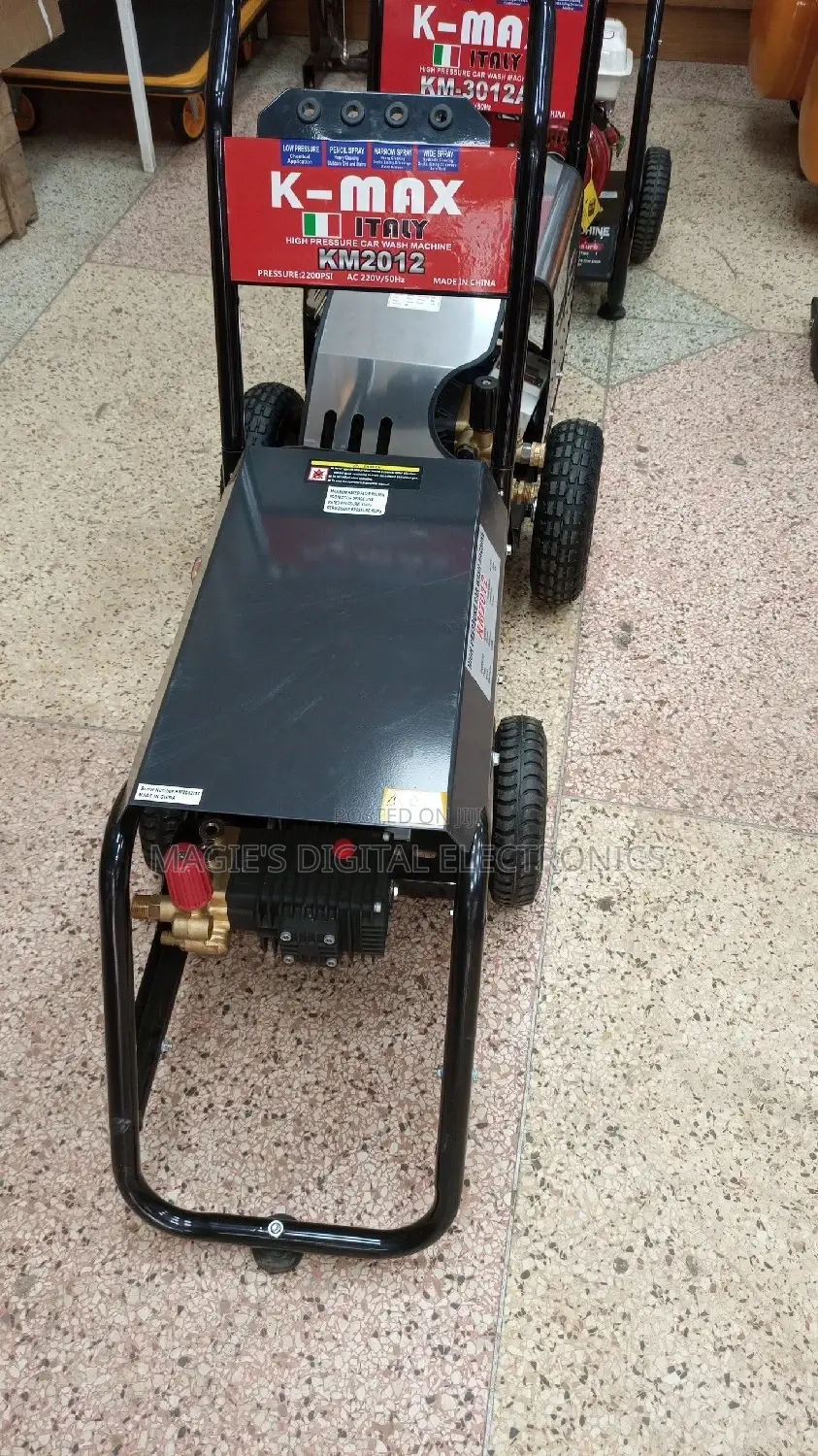 K-Max Pressure Washer (2200psi)