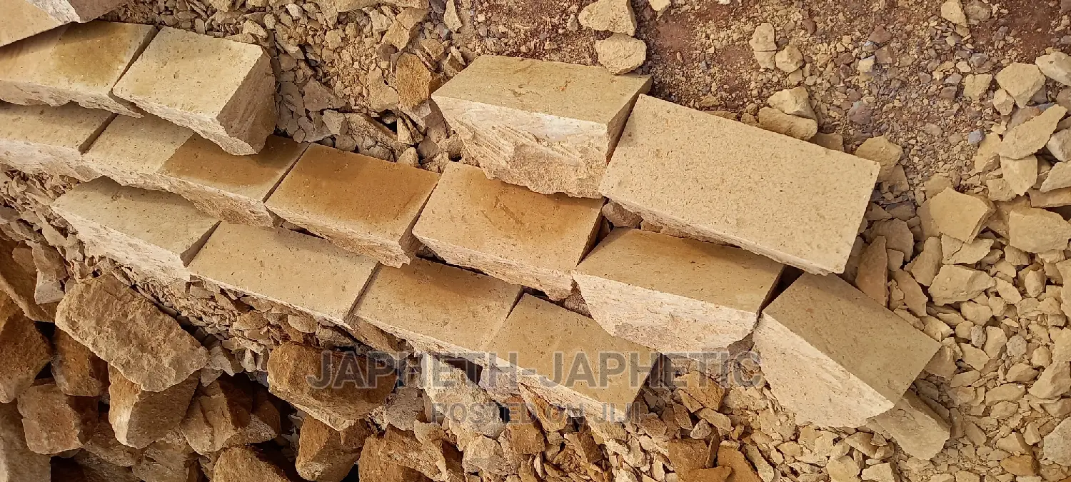 Brown/Yellow Stones-Maai Mahiu