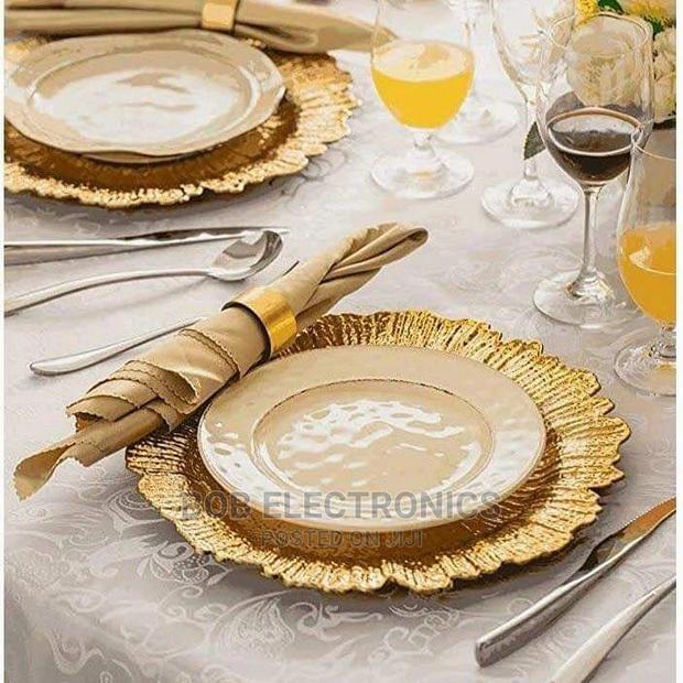 6 Pcs Dining Charger Plates - thumbnail 3