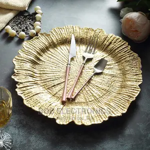 6 Pcs Dining Charger Plates
