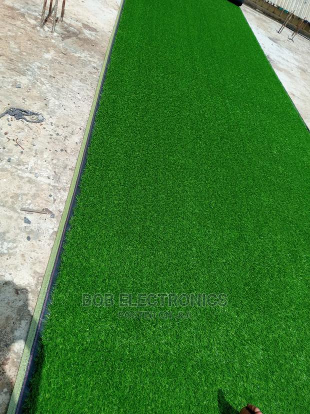 25mm Green Artificial Grass Carpet/Rug - thumbnail 5