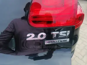 Volkswagen Tiguan 2015 Black