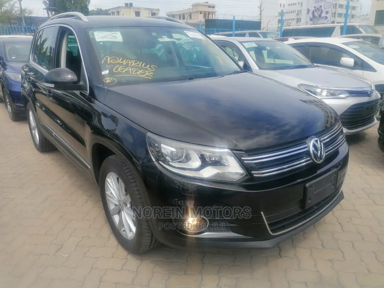 Volkswagen Tiguan 2015 Black