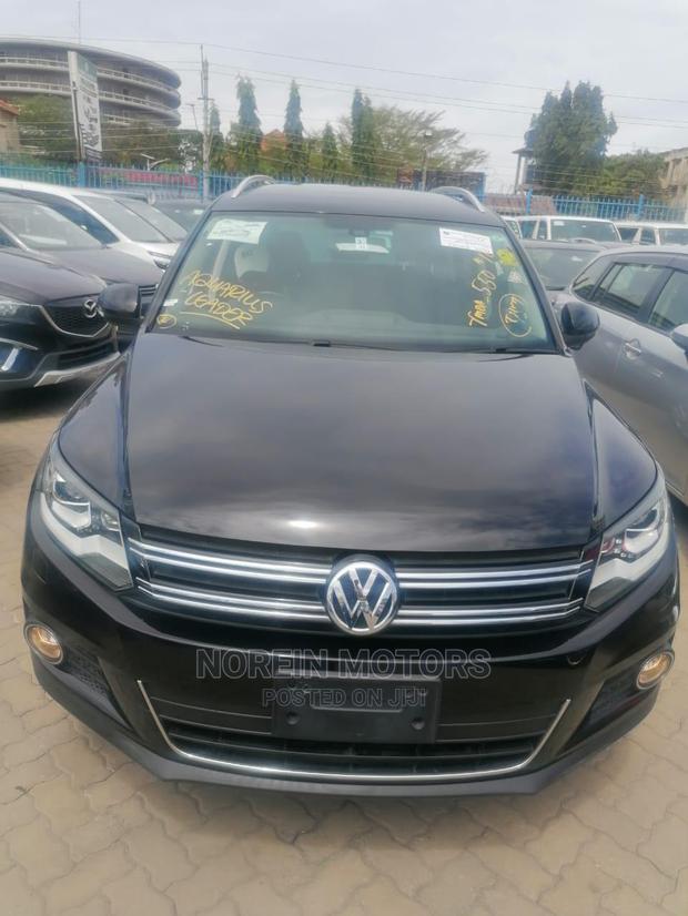 Volkswagen Tiguan 2015 Black - main view