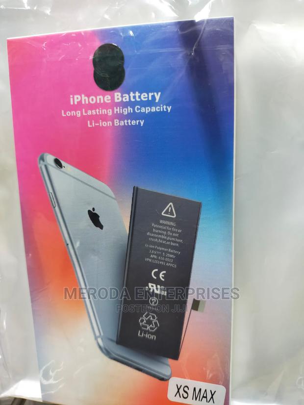 iPhone Xs Max Battery - main view