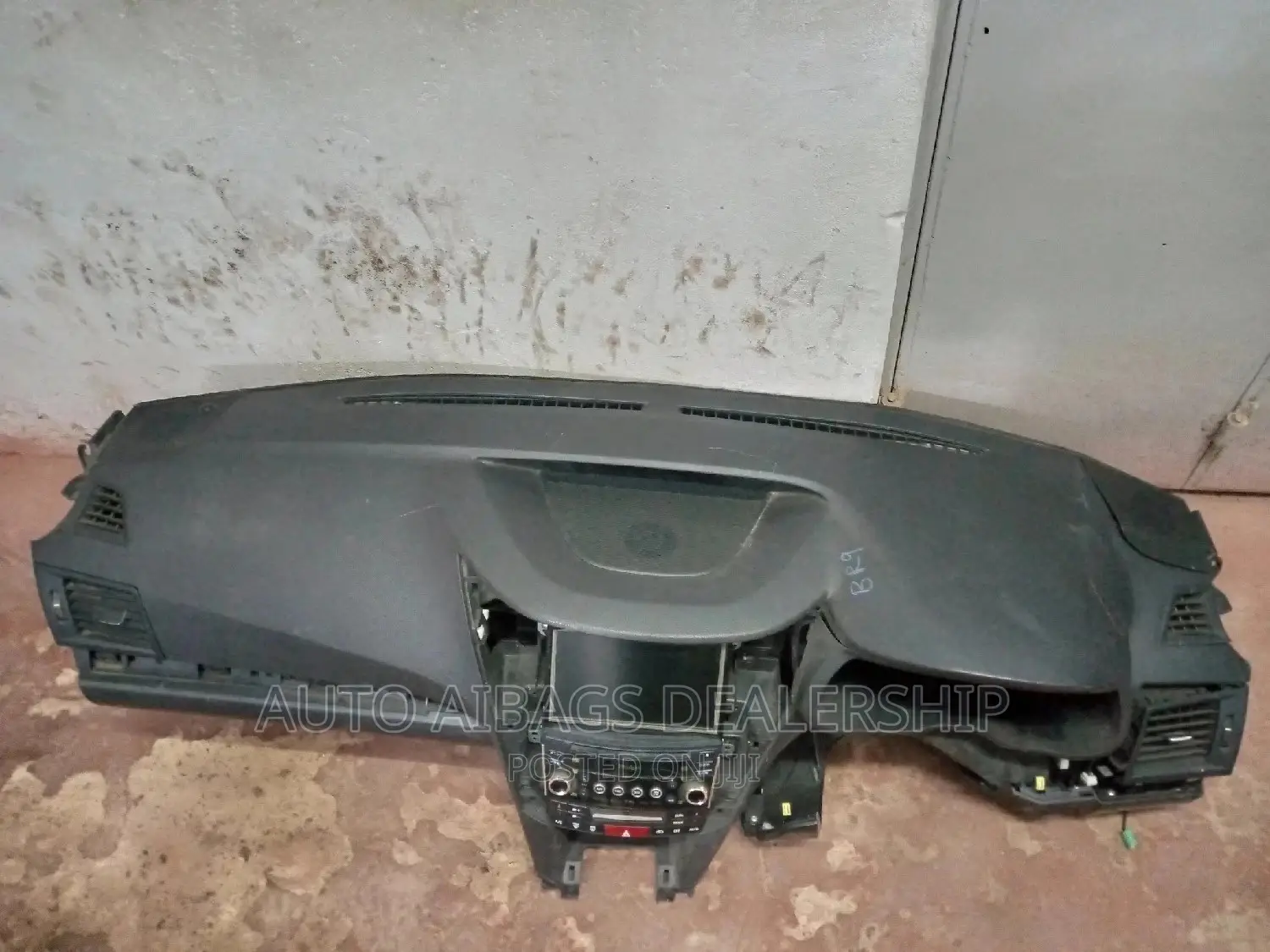 Dashboard for Subaru Legacy(BR9)