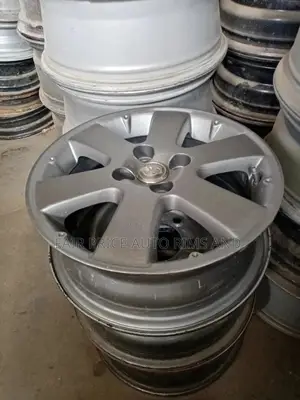 Ex-Japan Size 15 4holes