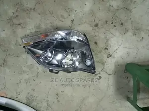 Harrier 2002 Headlight