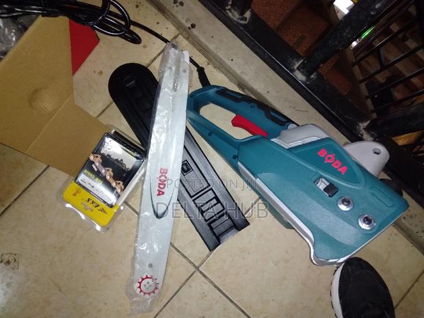Durable Electric Power Saw - main view