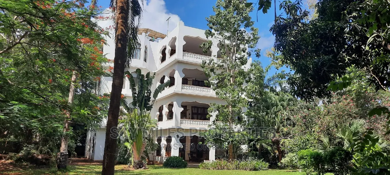 3bdrm Shared Apartment in La Marina, Mtwapa for rent