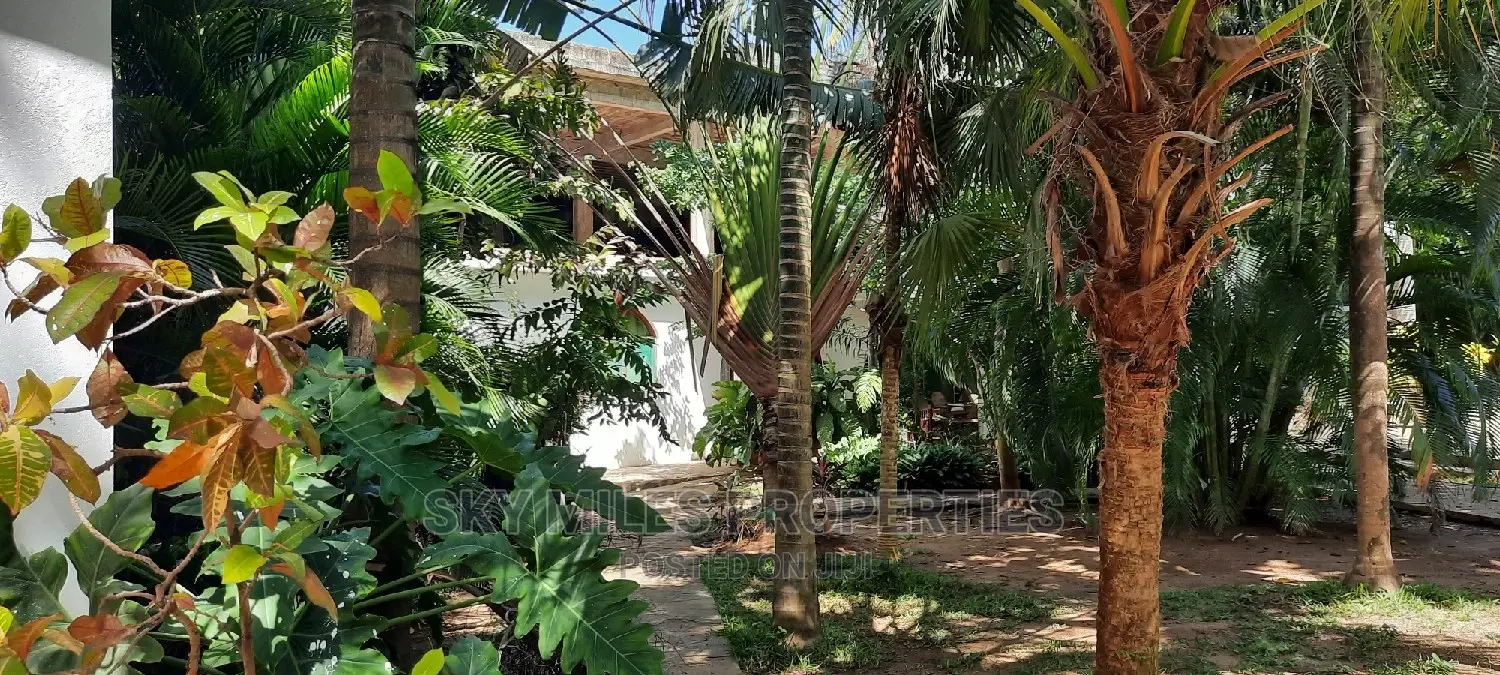 3bdrm Shared Apartment in La Marina, Mtwapa for rent