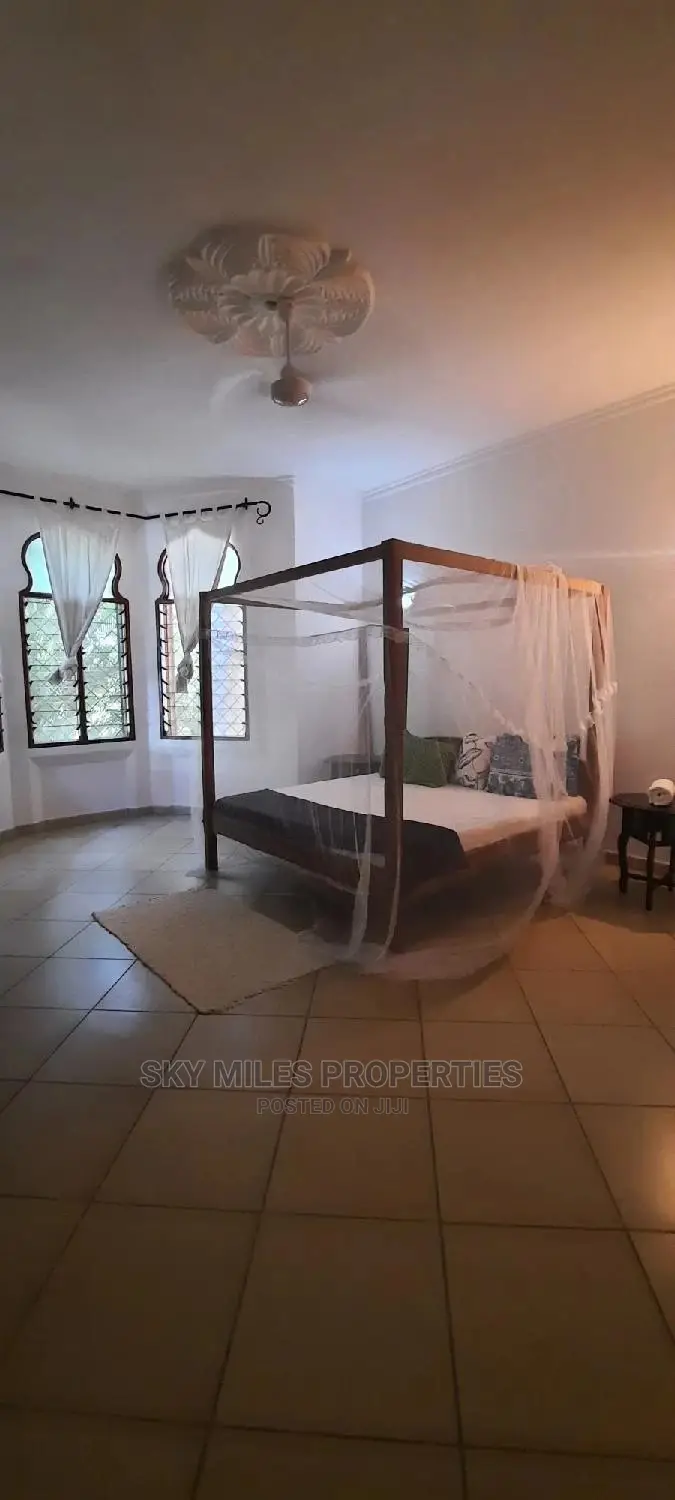 3bdrm Shared Apartment in La Marina, Mtwapa for rent