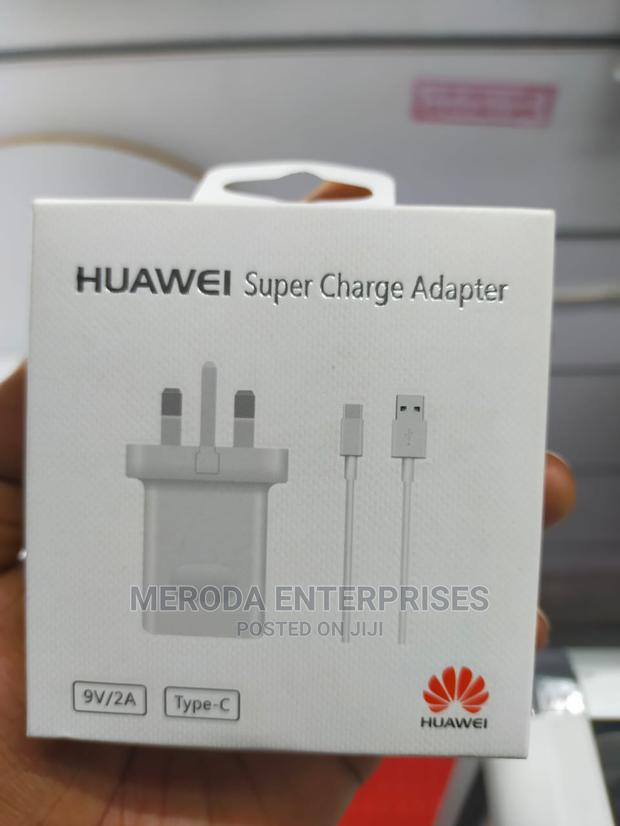 Huawei Super Charge Adapter - main view