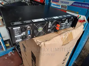 Behringer Europower 2500 Watts
