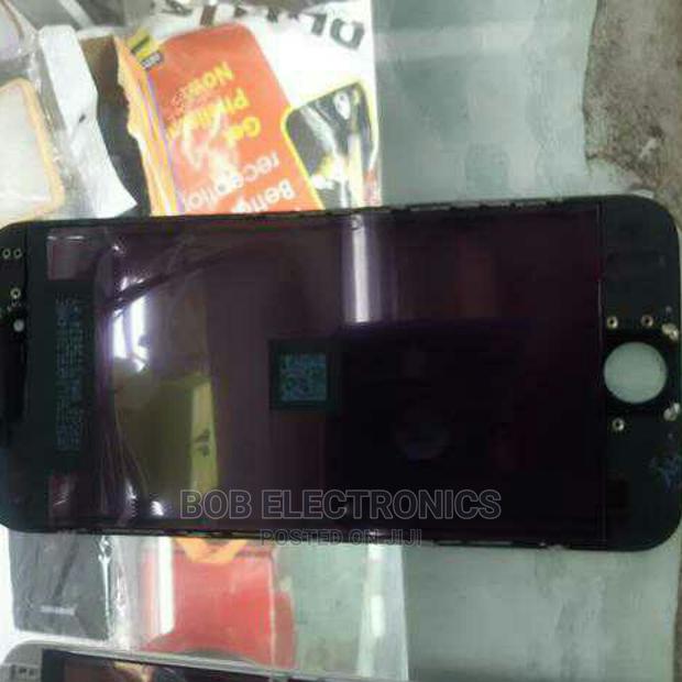 Durable iPhone 6 Screen Replacement - thumbnail 2