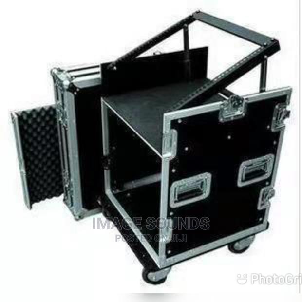 Rack 12u 3door - main view