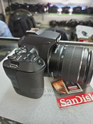 Canon 250D Camera With 32GB SD Card