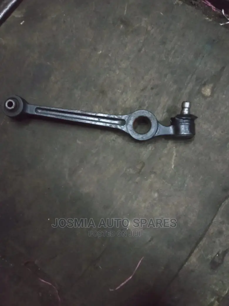 Mazda Demio Arms