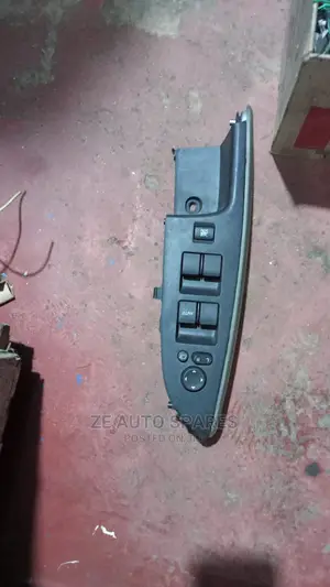 Mazda Demio Main Switch 2012