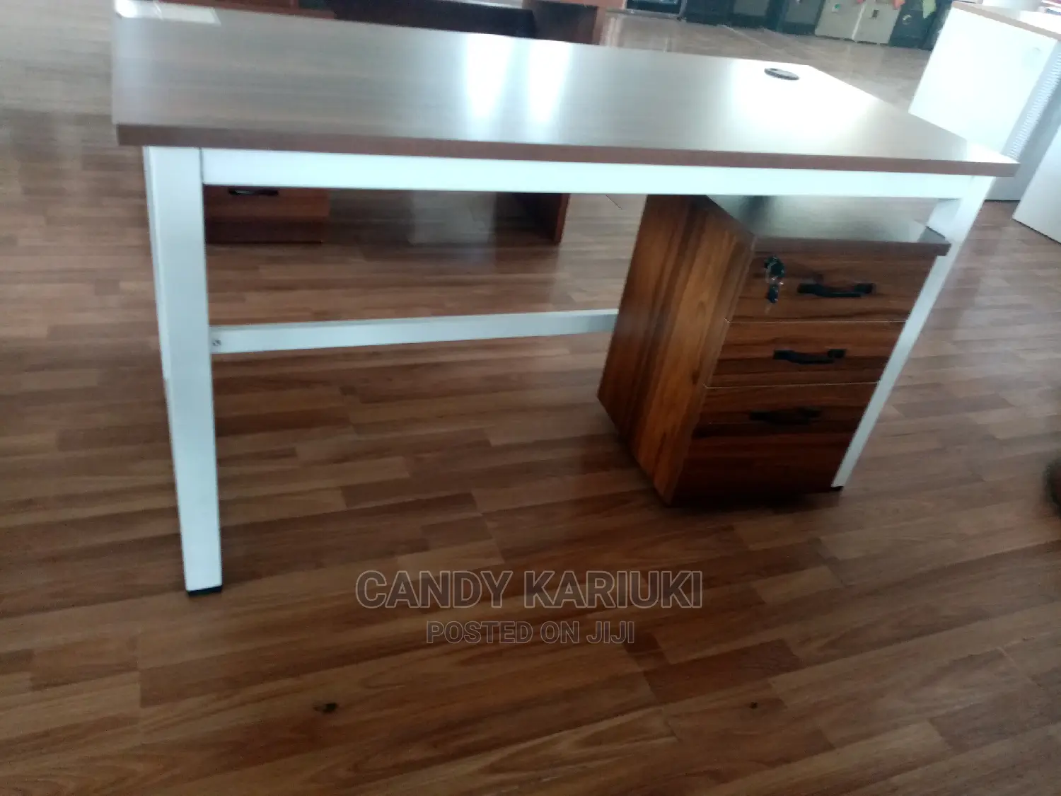 1.4m Office Desk in Nairobi Central Furniture, Candy Kariuki Jiji.co.ke