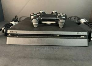 Play Station 4 Slim Used Clean - thumbnail 2