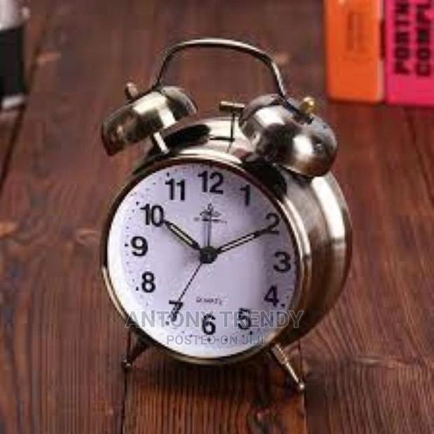 Pristine New Vintage Alarm Clock - main view
