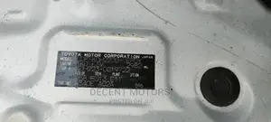 Toyota HiAce 2014 White
