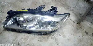 Van Guard Headlight 2013