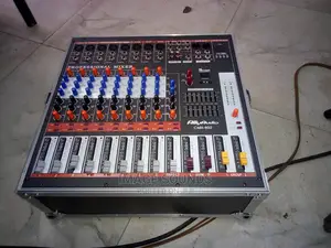 Case Powered Mixer