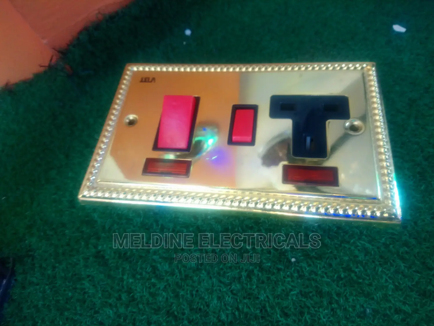 Gold Cooker Unit Socket