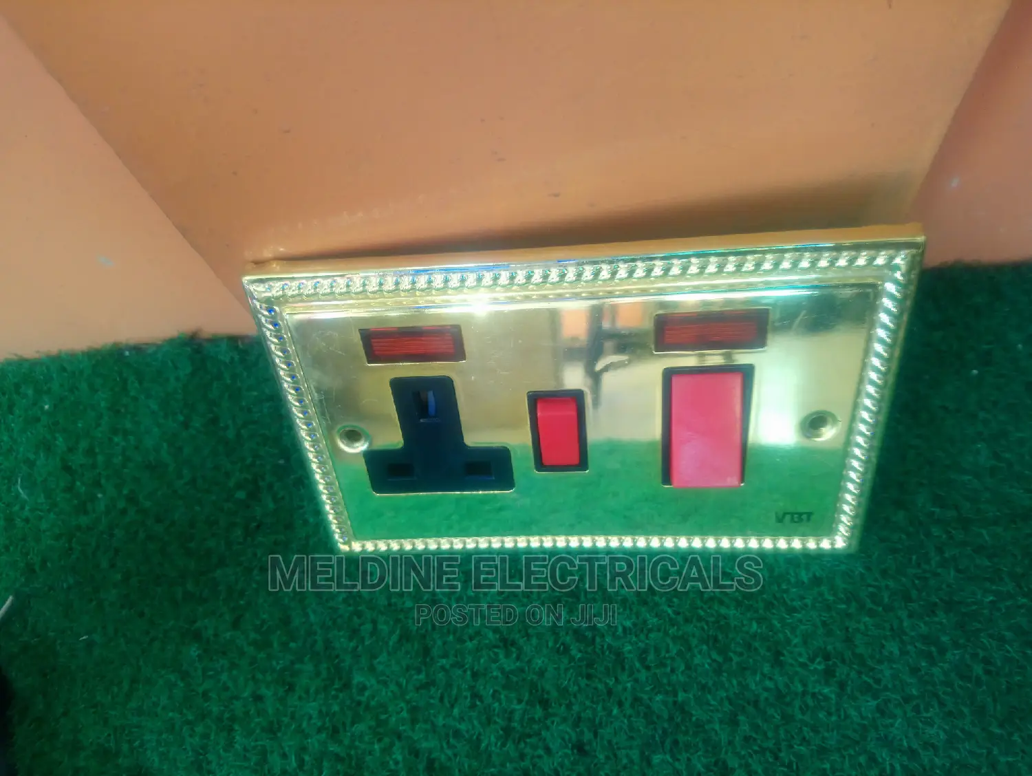 Gold Cooker Unit Socket