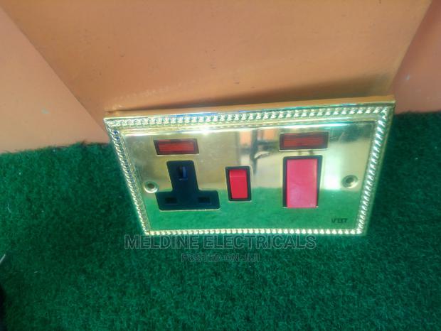 Gold Cooker Unit Socket