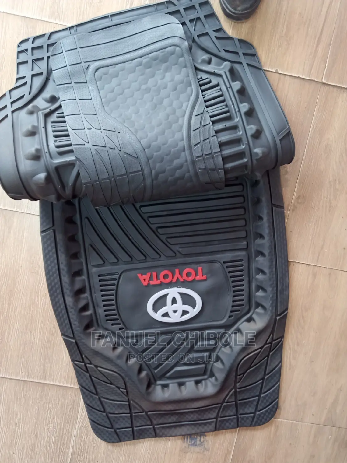 New Toyota Branded Car Floor Marts