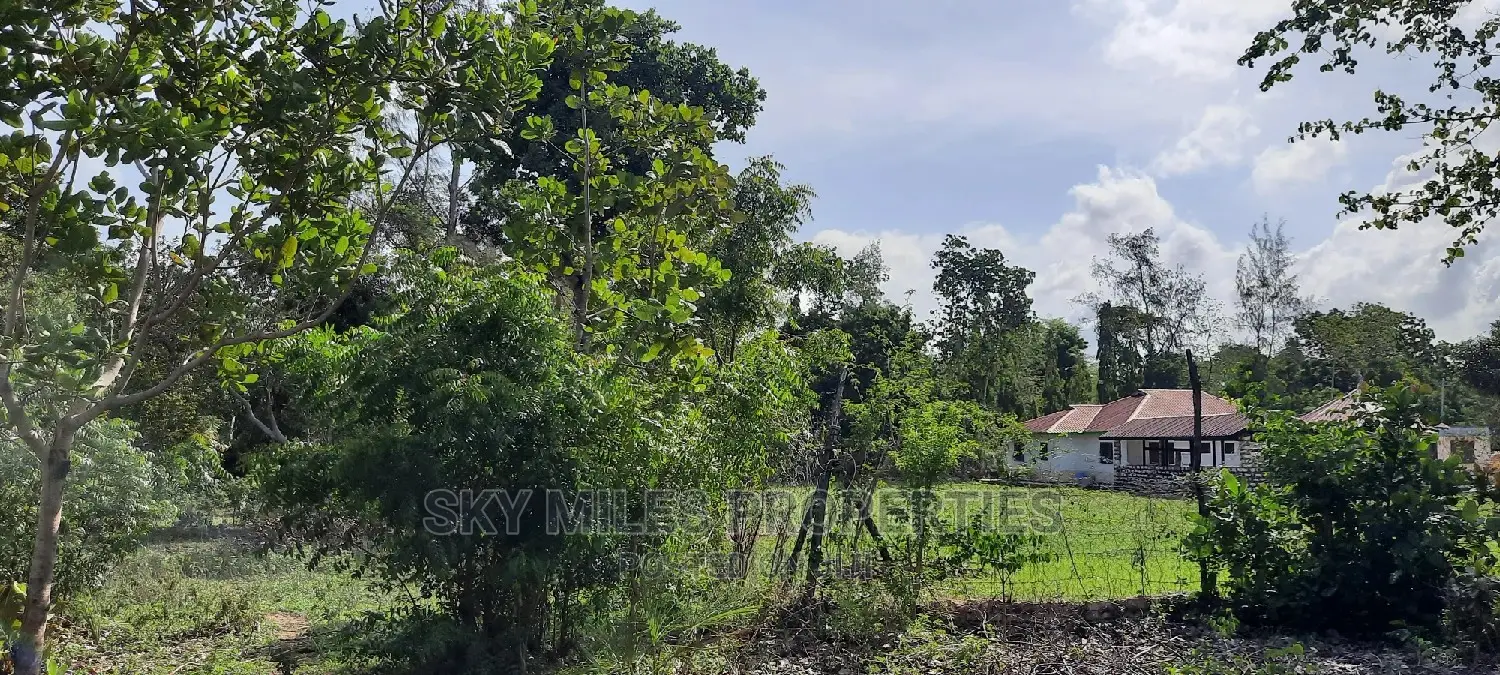 1 Acre Land Mtwapa Few Minutes Walk to the Creek Beach