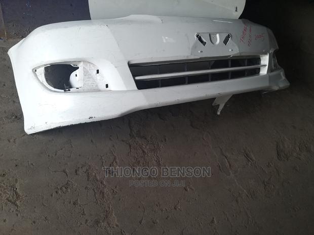 Toyota Ipsum Bumper - thumbnail 2