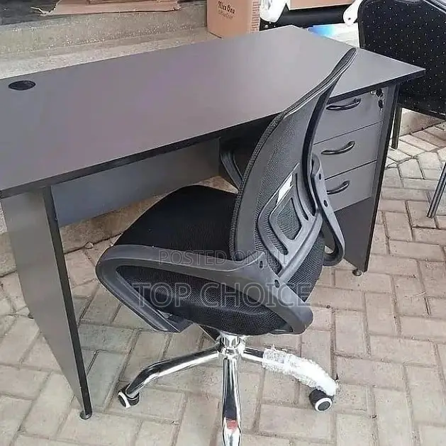 Office Table 1m