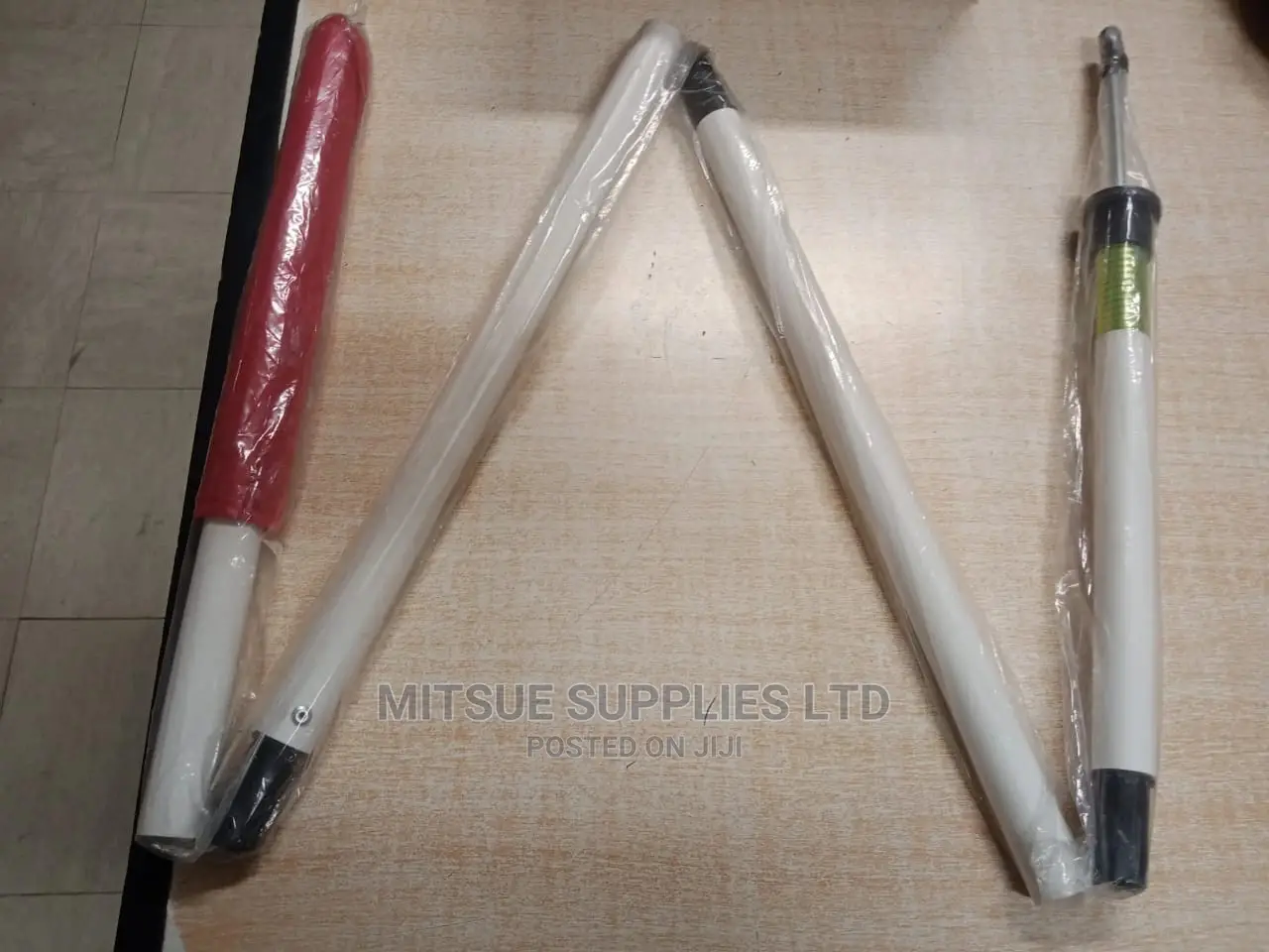 Set of 4 Corner Flags Post With Spring Foldable