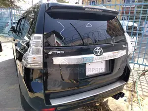 Toyota Land Cruiser Prado 2016 3.0 D-4d (190 Hp) 7 Seats Black
