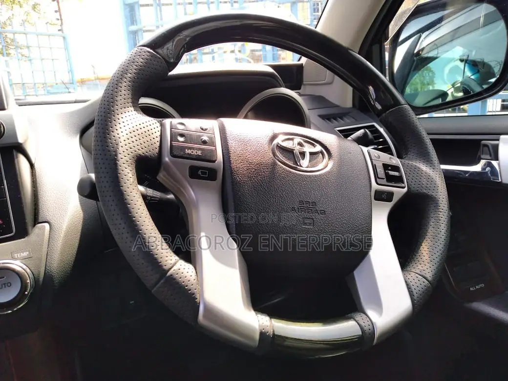 Toyota Land Cruiser Prado 2016 3.0 D-4d (190 Hp) 7 Seats Black