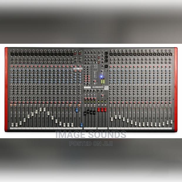 Allen and Heath 32channel - thumbnail 2