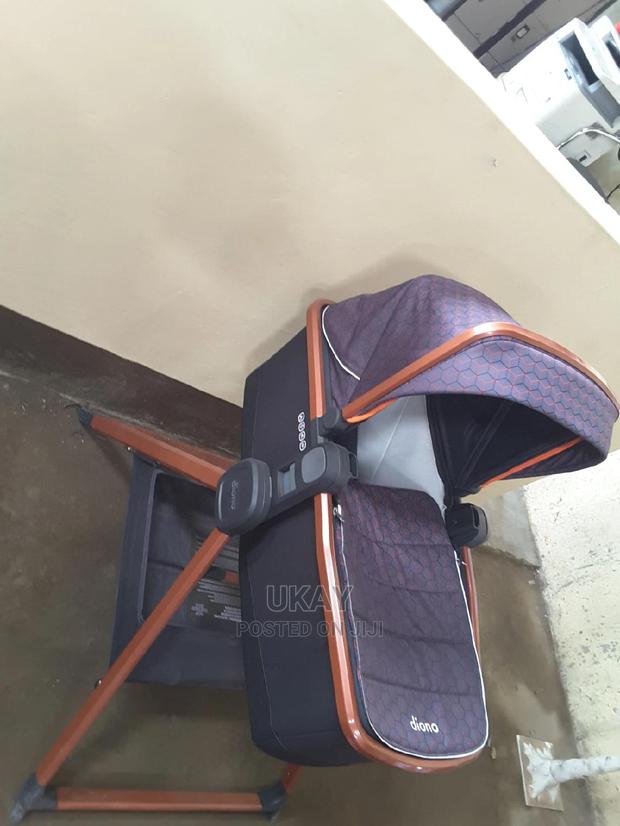 Ex-Uk Diono Quantum2 Carrycot and Travel Stand. - main view