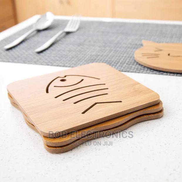 6pcs Wooden Table Place Mats