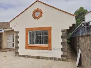 4bdrm Bungalow in Aiport Villas, Langata for Rent