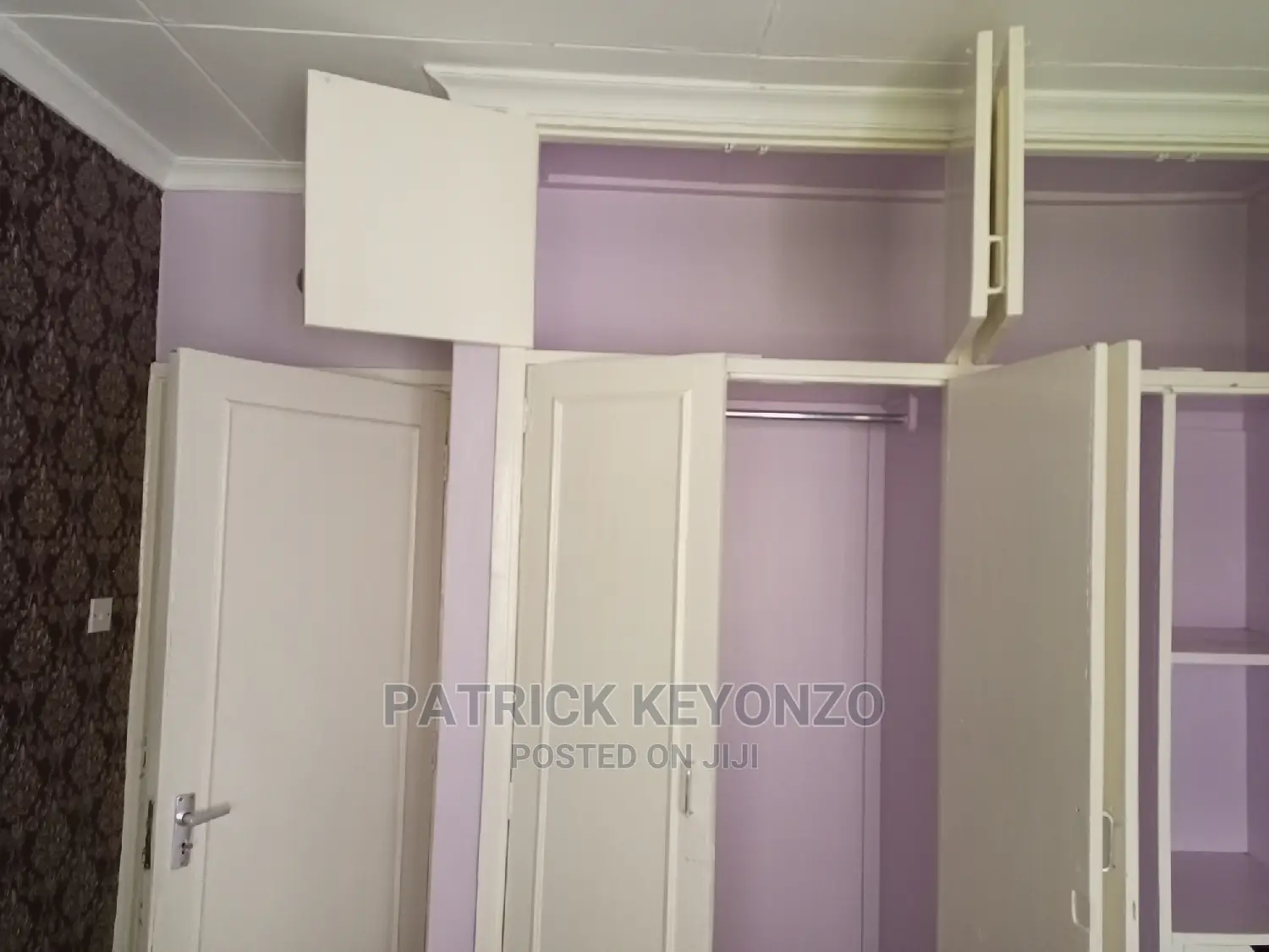 4bdrm Bungalow in Aiport Villas, Langata for Rent