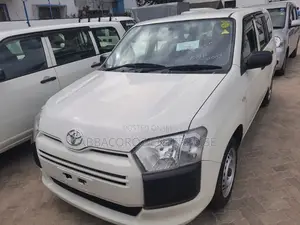 Toyota Probox 1.3 DX Comfort 2WD 2015 White